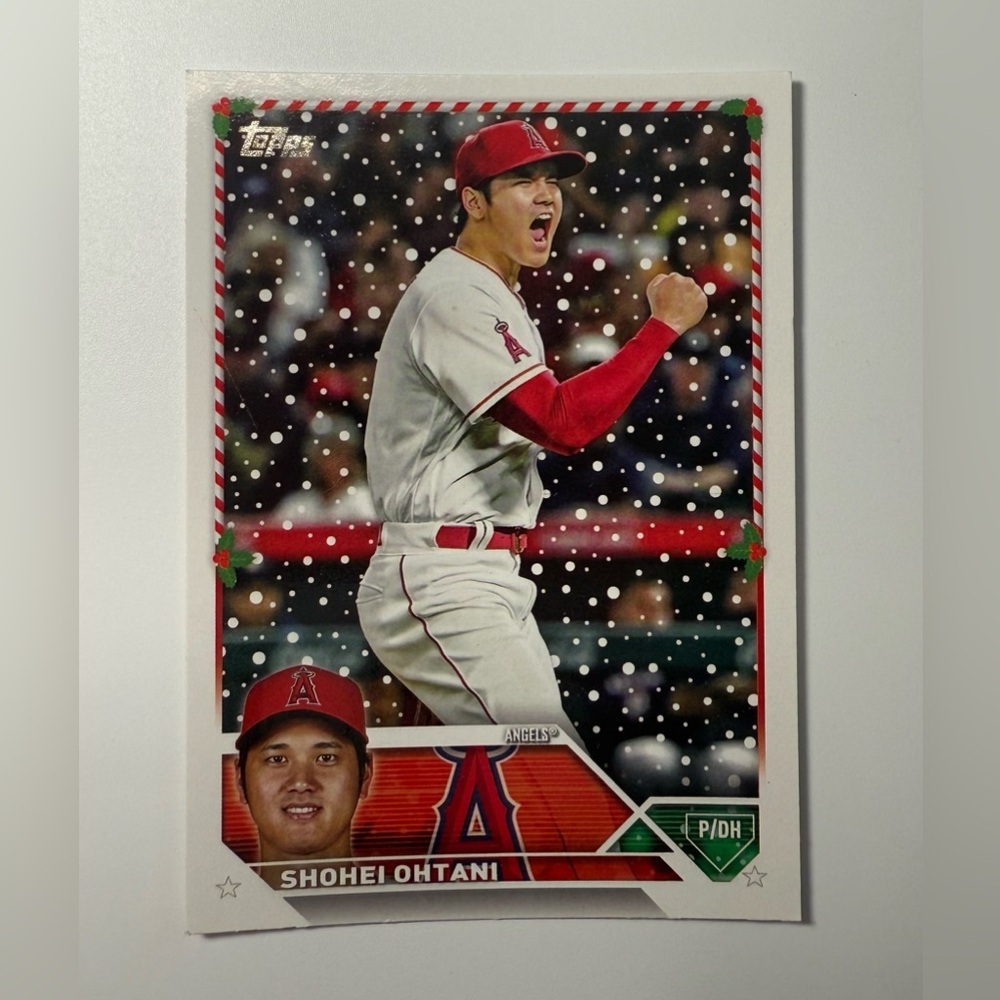 Shohei Ohtani #H17 2023 Topps Holiday Baseball Trading Card